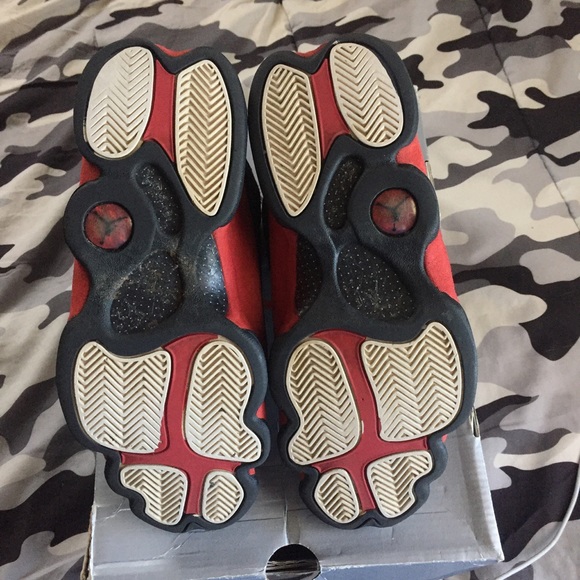 2017 Jordan 13 “Bred” Size 7.5. 8/10 Condition - Picture 4 of 4